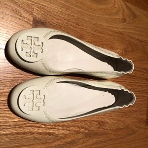 Tory Burch size 8 flats